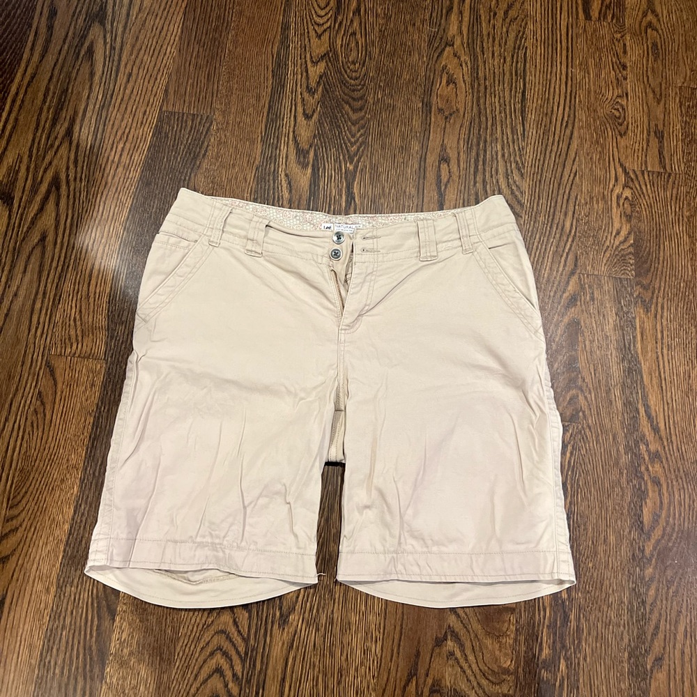Khaki shorts